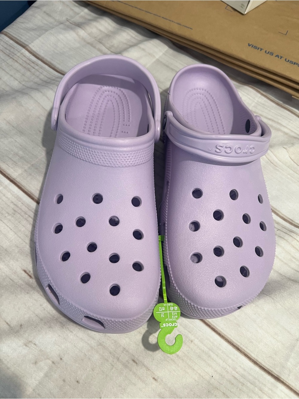 Crocs Men's Classic Clog in Lavender